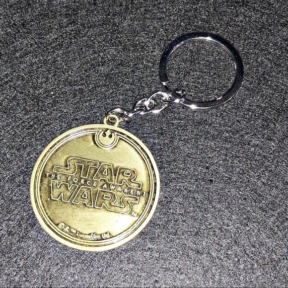 Star Wars X-Wing Fighter T-70 Alloy Metal Keychain New - Picture 3 of 3